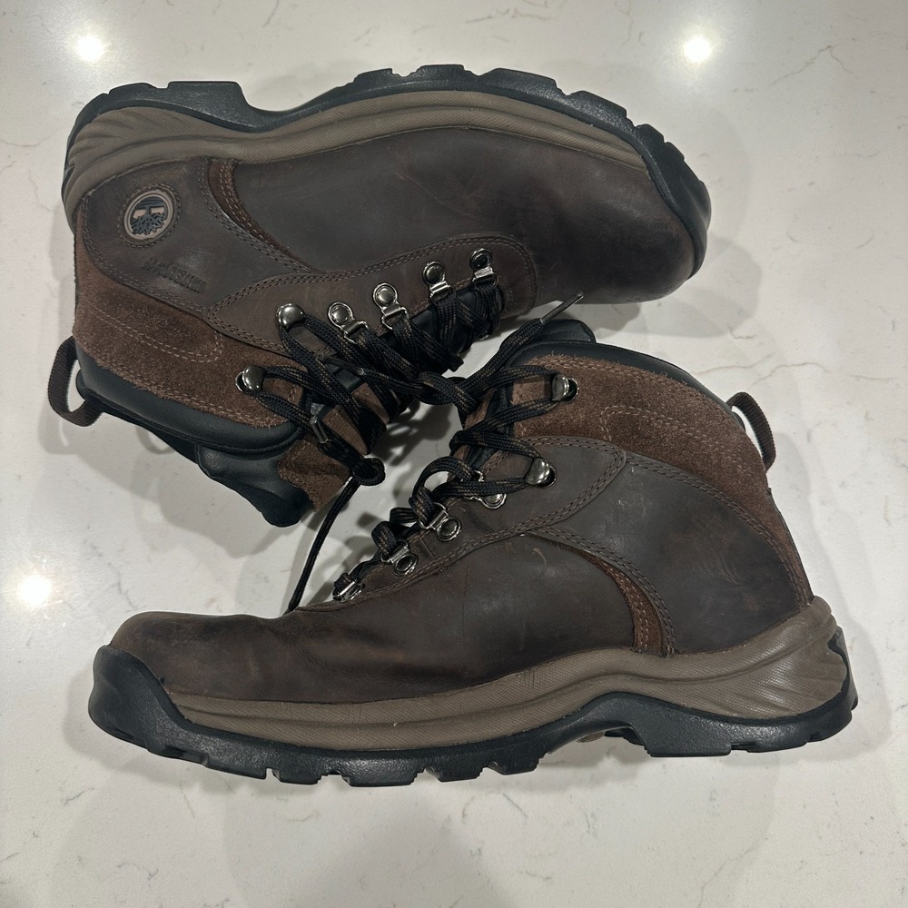Timberland Waterproof Boots Mens 9 W Hiking Leather Work Outdoor Performance